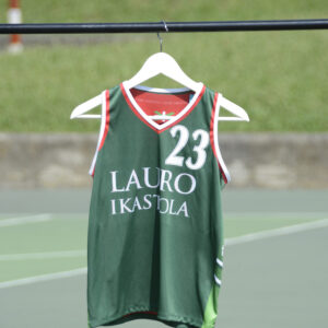 Camiseta baloncesto NUEVA