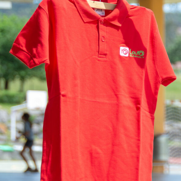 Polo_rojo_001.jpg